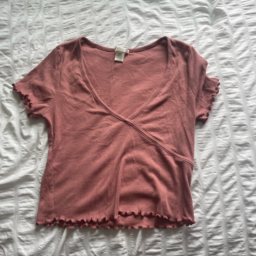 Pink tshirt